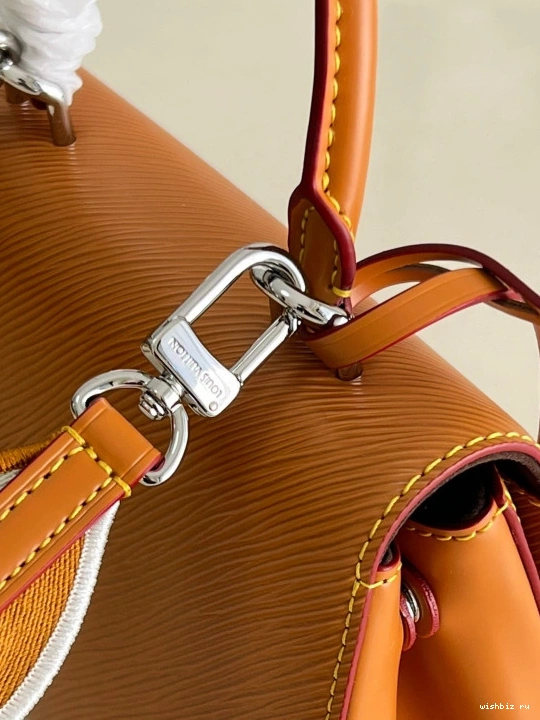 WIS MINI VUITTON LOUIS CHANELUNY 0122